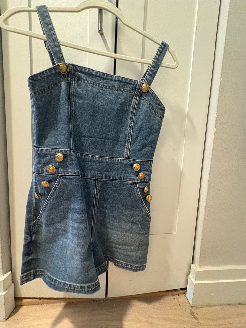 Alice + Olivia Vita Denim Romper - Picture 3 of 6